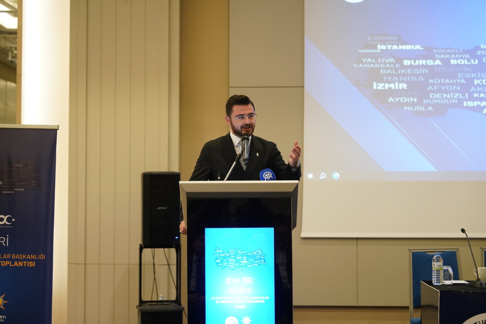 AK Parti Sosyal Politikalar Başkanlığı İç Anadolu Bölge Toplantısı Kayseri’de Gerçekleştirildi